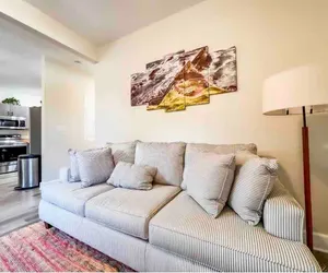 Photo 2 - Coastal Rose: Minutes to Cedar Point! Sleeps 10