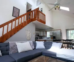 Photo 2 - Your Best Vacation is waiting at the Sage Chalet - Close to Kalahari & Camelback