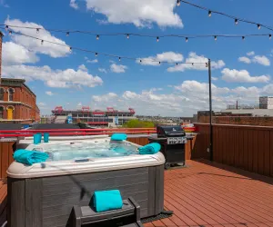 Photo 4 - The Titan Penthouse- Lofts at Noel Court, Downtown