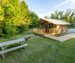 Photo 3 - Glamping Escape on Lake Livingston