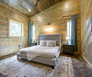Photo 5 - Luxury 2 bedroom + Split Floor Plan + Near ATV Trails + Pet Friendly