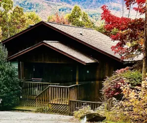 Photo 2 - Escape to the Mountains! Private hottub, MTN views