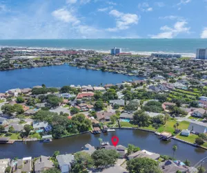 Photo 3 - Madeline Lake Oasis Home in Galveston – On the Water!