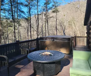 Photo 3 - Hawks Terrace- Hot Tub, Fire Pit, Mirror Lake Access, Views!