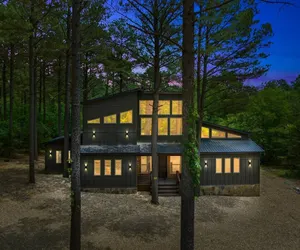 Photo 5 - Game Room + Bunk Room + Large Covered Deck + 4 King Bedrooms + Great Layout
