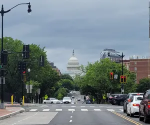 Photo 5 - GardenLevel 4BR/2.5BA-Parking+By Convention Center