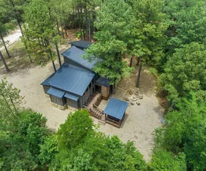 Photo 5 - Game Room + Bunk Room + Large Covered Deck + 4 King Bedrooms + Great Layout