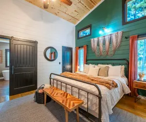 Photo 2 - Your New Favorite Place + Private Outdoor Oasis + Disc Golf + Firewood Provided