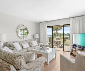 Photo 3 - 6 Seat Golf Cart*Bay/Golf View*Beach & Pool Access*Quiet Neighborhood * Near Gym