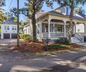 Photo 2 - OLD TOWN | Two Houses | EV Charger | Fire pit