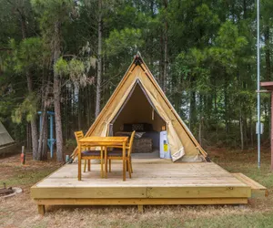 Photo 2 - Lake Livingston Glamping Getaway