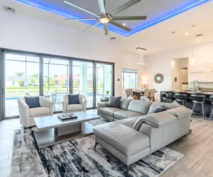 Photo 5 - Best Vacation Rentals Cape Coral - THE PEARL | Home 24-7