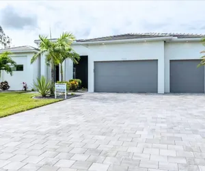 Photo 4 - Best Vacation Rentals Cape Coral - THE PEARL | Home 24-7