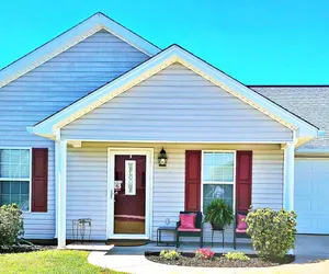 Photo 4 - Lg Deck | BBQ Grill | King Suite | Near RAFB