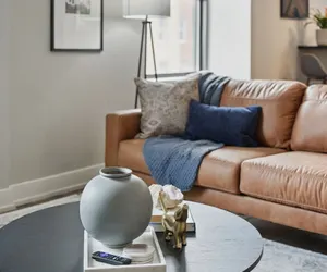 Photo 2 - Stylish, Modern and Posh Downtown Kirkwood Suite Escape