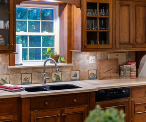 Photo 3 - Warm Historic Mountain Cabin