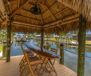 Photo 2 - Best Vacation Rentals Cape Coral - THE TARPON BAY | Home 24-7