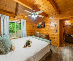 Photo 3 - Hot Tub*3.5 Miles to Gatlinburg*National Park!