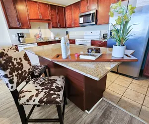 Photo 4 - Next to 10th Floor Pool, incredible views! Light Show From Balcony!