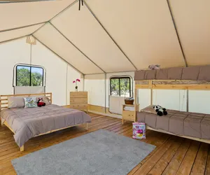 Photo 3 - Glamping Adventure | Queen + Bunk | Stargazing + Firepit