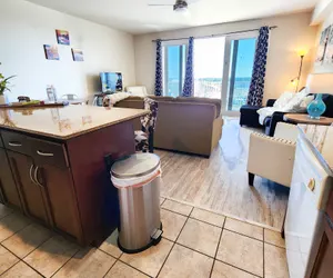 Photo 5 - Next to 10th Floor Pool, incredible views! Light Show From Balcony!