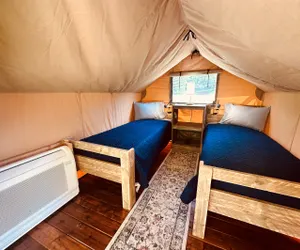 Photo 4 - Nature Retreat: Cozy tent|HVAC|Spa Bath