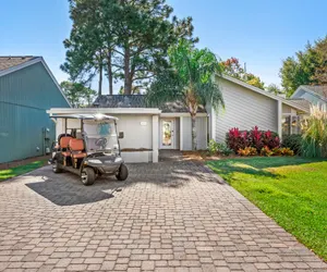 Photo 4 - Newly Renovated Home*Six Seat Golf Cart! Spacious New Pool/Pool Deck*Fenced Yard