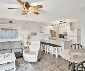 Photo 4 - Tradewinds 208 – Beautifully Updated 1BR/2BA with Bonus Bunks and Gulf Views!