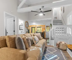 Photo 5 - Fully Furnished Mid Term Rental, 10 mins to Helen, Creekside fishing, Firepit