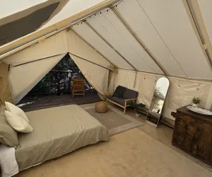 Photo 5 - Serene Off-Grid Stay at Splitrock Farm