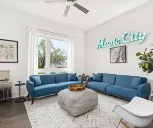 Photo 5 - Dolly's Escape: 3-Bedroom Luxury Townhome with Garage, EV Charger + Dog-Friendly