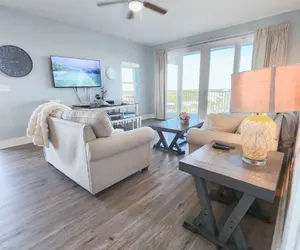 Photo 5 - Private end unit, boasting incredible views for am incredible vacation!