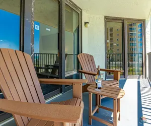 Photo 5 - Ocean View Balcony just STEPS to the Beach with Pool, Parking and Wi-Fi!