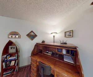 Photo 3 - Lakeside Bliss: golf, lake, pier, pets allowed