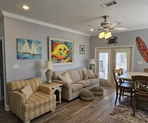 Photo 3 - 2 Bedroom Ground Floor Condo 1 Mile From Florabama!