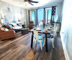 Photo 4 - Enjoy the heavenly views and dive into the magic of sunshine!