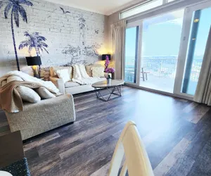 Photo 2 - Exceptional unit! Extra large offering the best set up and views!