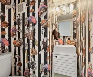 Photo 3 - Historic-11BR/7.5BA-Parking+By Metro+Chefs Kitchen