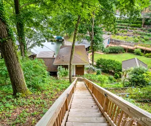 Photo 2 - Cottage In The Cove - Lake Lure Lakefront, Kayaks!