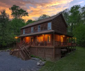 Photo 2 - On Sugar Mountain Ski/Hike/Bike, Hot tub, fire pit