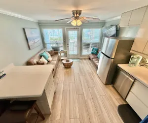 Photo 2 - Seascape 2202 The Seashell Pearl Beachfront Condo Gulf Views Pool Hottubs Netflx