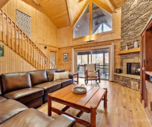 Photo 3 - The Bears Den - Pet Friendly, Fire Pit, Kayaks!