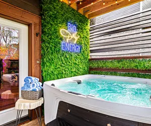 Photo 5 - Heated Pool, Arcades, Hot Tub, Sauna, Dolly Vibes