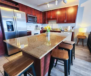 Photo 5 - Extremely Convenient 2nd FLOOR! No elevators needed! Perfect set up