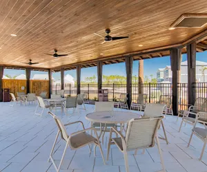 Photo 3 - Sol Salty - 3 Bedroom Pet Friendly Oasis