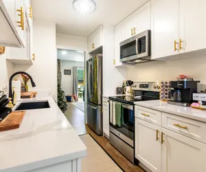 Photo 4 - Luxury townhome | Modern | Walk to DT | Game Room