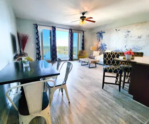 Photo 2 - Laketown Perfection, Unit 736! Just Remodeled, Great Amenities!