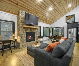 Photo 2 - Your New Favorite Place + Private Outdoor Oasis + Disc Golf + Firewood Provided
