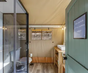 Photo 5 - Group Glamping: Luxury Tents Near Gburg and PF