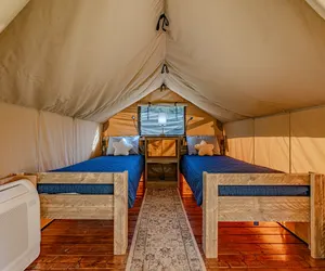 Photo 3 - Nature Retreat: Cozy tent|HVAC|Spa Bath